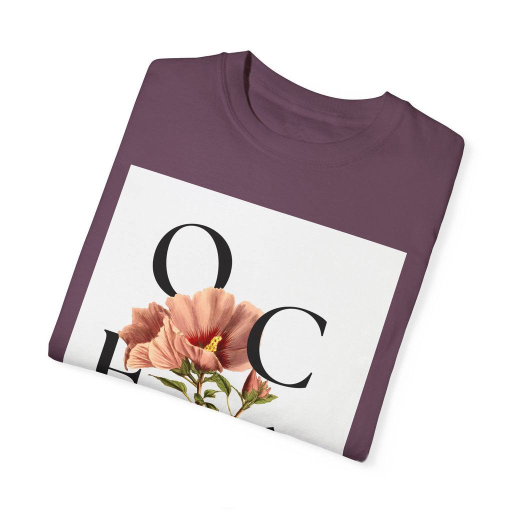 Floral Quote T-Shirt - "Onde Você Está Plantado" - Unisex Garment-Dyed Tee