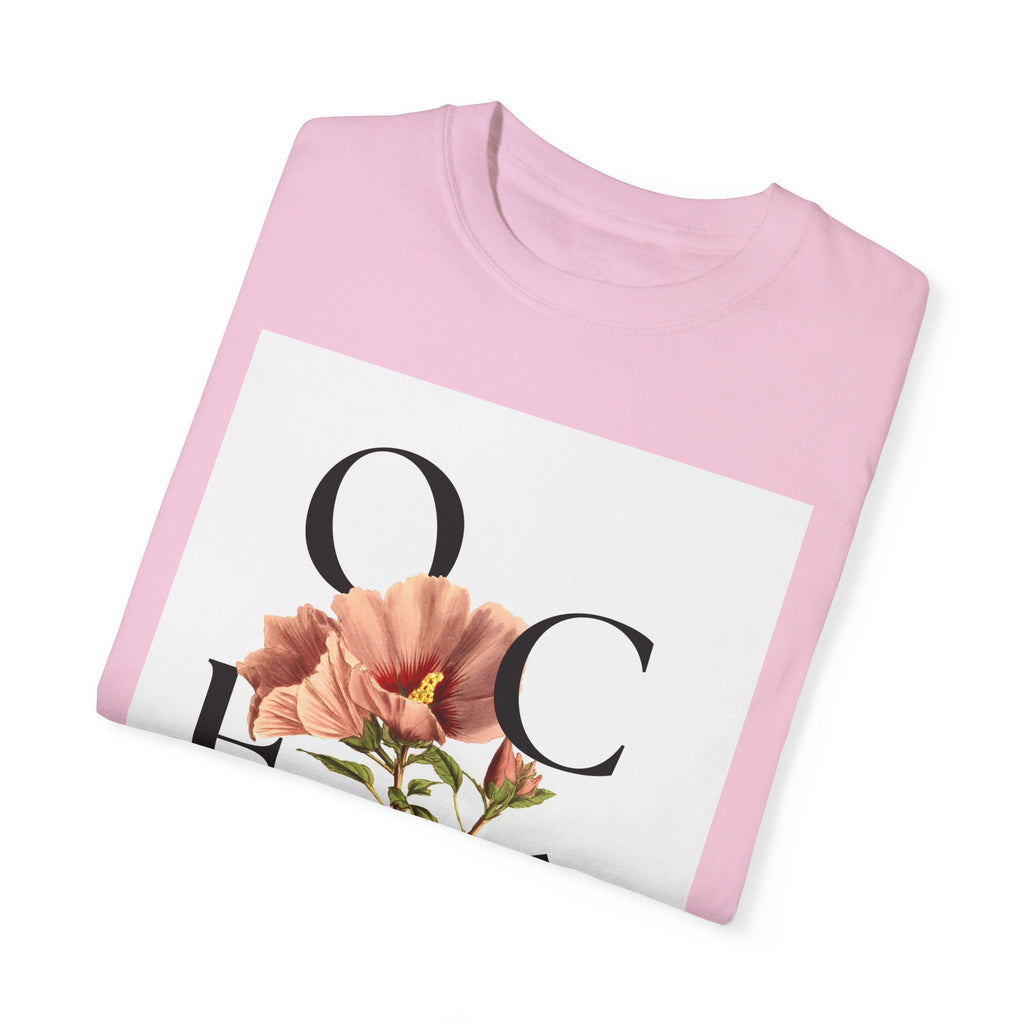 Floral Quote T-Shirt - "Onde Você Está Plantado" - Unisex Garment-Dyed Tee