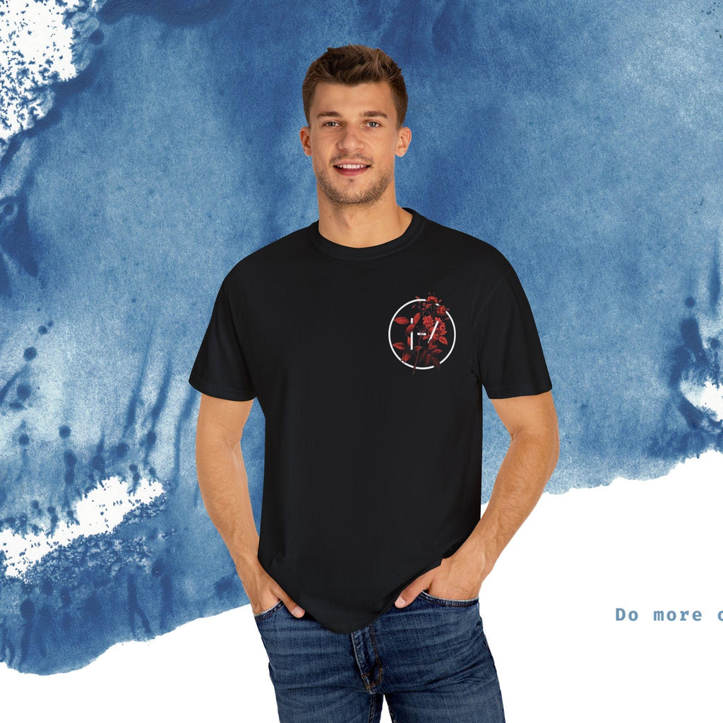 T-Shirt with Bold Floral Design - Ocean vibez